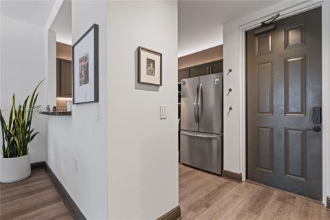 Copropriété à vendre à Miami, Floride: 2 chambres, 87.79 m2 № 1971023 - photo 9