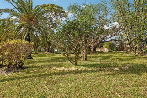 House in Sarasota, Florida 3 bedrooms, 131.18 sq.m. № 1545826 - photo 19