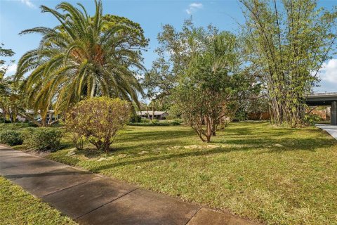 House in Sarasota, Florida 3 bedrooms, 131.18 sq.m. № 1545826 - photo 18