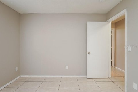 Villa ou maison à louer à Orlando, Floride: 3 chambres, 130.43 m2 № 2434525 - photo 12