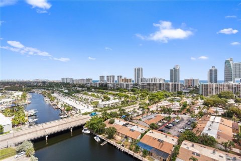 Copropriété à louer à Hallandale Beach, Floride: 1 chambre, 88.26 m2 № 1966848 - photo 21