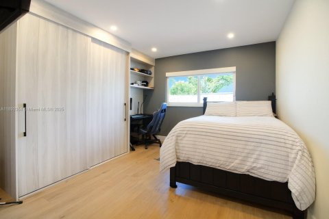 Condo in Miami, Florida, 3 bedrooms  № 1944053 - photo 21