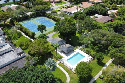 Condo in Miami, Florida, 3 bedrooms  № 1944053 - photo 28