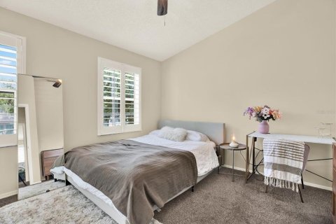 Townhouse in Tampa, Florida 2 bedrooms, 107.02 sq.m. № 1536552 - photo 16