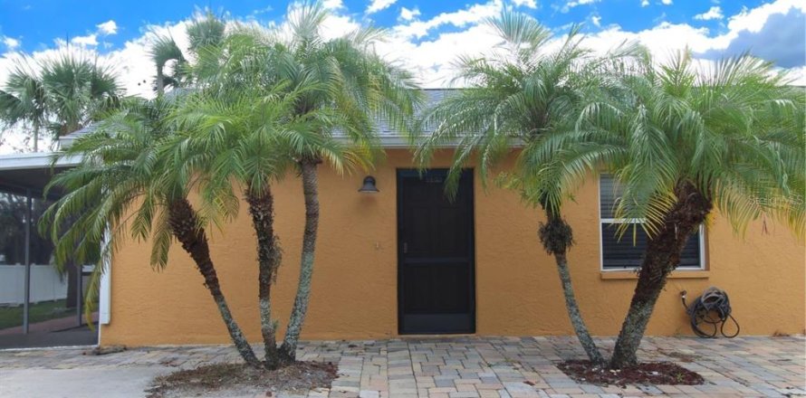 Apartment in Sarasota, Florida 2 bedrooms, 81.29 sq.m. № 1822808