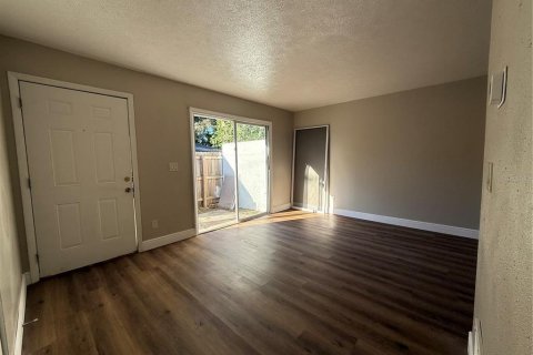 Commercial property in Ocala, Florida 8 bedrooms, 300.35 sq.m. № 2420290 - photo 7