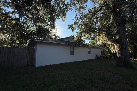 Commercial property in Ocala, Florida 8 bedrooms, 300.35 sq.m. № 2420290 - photo 28