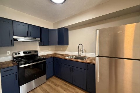 Commercial property in Ocala, Florida 8 bedrooms, 300.35 sq.m. № 2420290 - photo 5