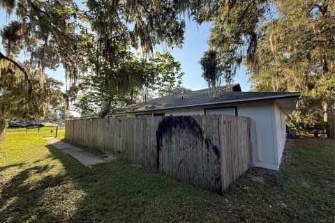 Commercial property in Ocala, Florida 8 bedrooms, 300.35 sq.m. № 2420290 - photo 27