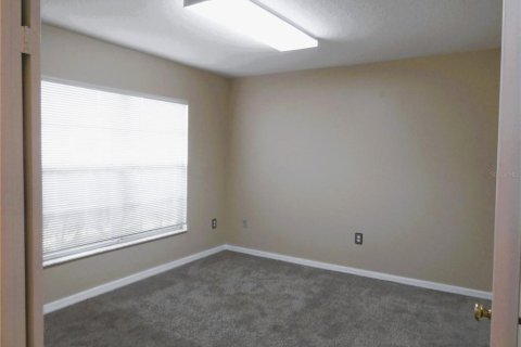 Casa en alquiler en Brandon, Florida, 4 dormitorios, 154.87 m2 № 1795856 - foto 14