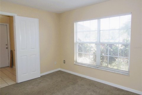 Casa en alquiler en Brandon, Florida, 4 dormitorios, 154.87 m2 № 1795856 - foto 15