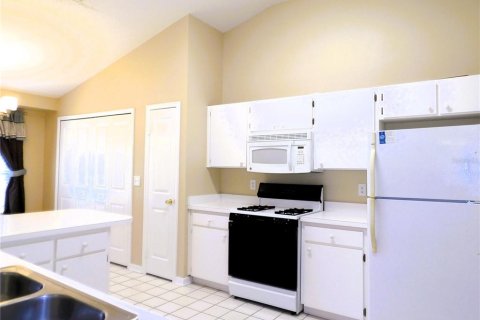 Casa en alquiler en Brandon, Florida, 4 dormitorios, 154.87 m2 № 1795856 - foto 4