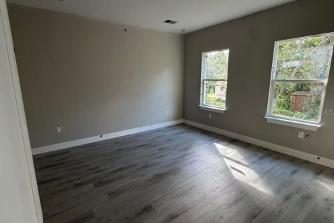 House in Citrus Springs, Florida 4 bedrooms, 160.72 sq.m. № 2394392 - photo 6