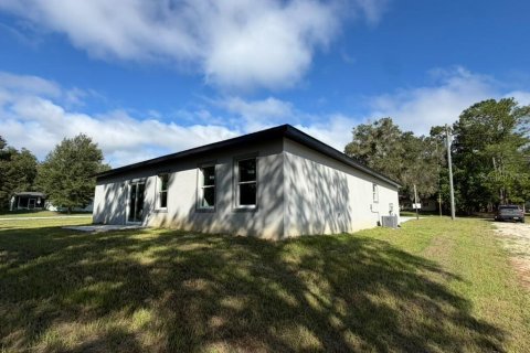 House in Citrus Springs, Florida 4 bedrooms, 160.72 sq.m. № 2394392 - photo 12