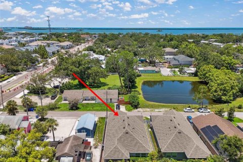 Casa en venta en Dunedin, Florida, 4 dormitorios, 201.23 m2 № 1826620 - foto 6