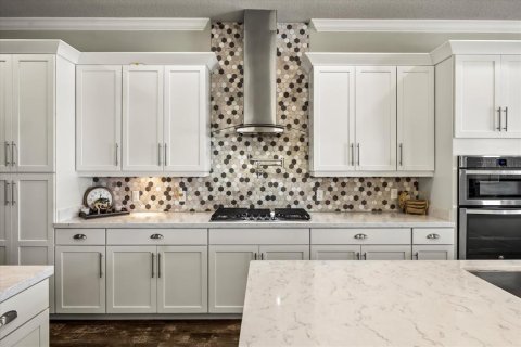 House in Orlando, Florida 4 bedrooms, 394.93 sq.m. № 1824744 - photo 8