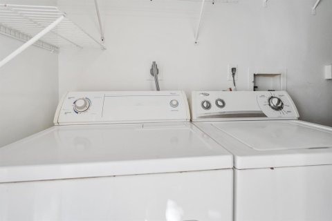 Touwnhouse à louer à West Palm Beach, Floride: 2 chambres, 118.64 m2 № 2260911 - photo 16