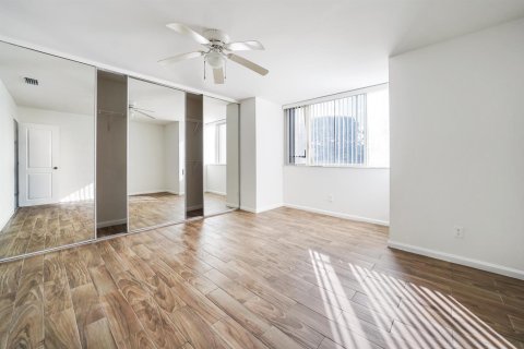 Touwnhouse à louer à West Palm Beach, Floride: 2 chambres, 118.64 m2 № 2260911 - photo 8