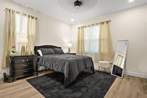 Touwnhouse à louer à Tampa, Floride: 3 chambres, 123.93 m2 № 2092381 - photo 14