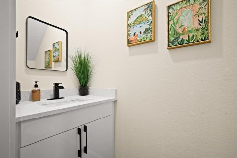 Touwnhouse à louer à Tampa, Floride: 3 chambres, 123.93 m2 № 2092381 - photo 13