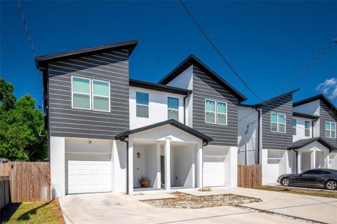 Touwnhouse à Tampa, Floride 3 chambres, 123.93 m2 № 2092381