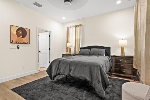 Touwnhouse à louer à Tampa, Floride: 3 chambres, 123.93 m2 № 2092381 - photo 10
