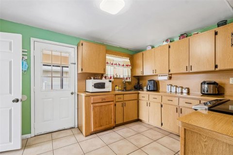 Casa en venta en Tampa, Florida, 3 dormitorios, 116.78 m2 № 2167437 - foto 18