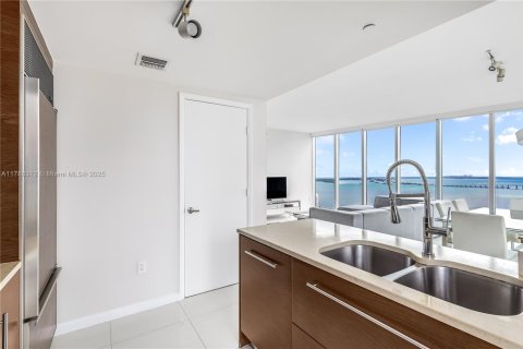 Condominio en venta en Miami, Florida, 2 dormitorios, 135.54 m2 № 1736017 - foto 9