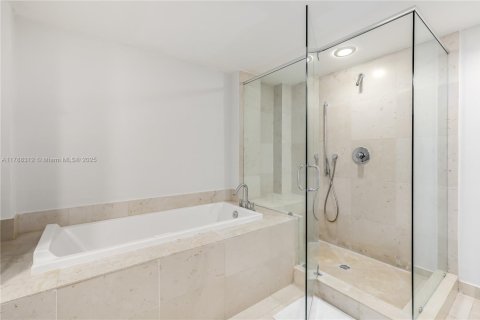 Condominio en venta en Miami, Florida, 2 dormitorios, 135.54 m2 № 1736017 - foto 22