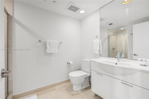 Condominio en venta en Miami, Florida, 2 dormitorios, 135.54 m2 № 1736017 - foto 28