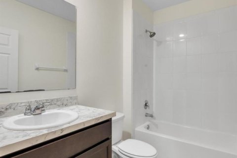 Casa en venta en Port St. Lucie, Florida, 4 dormitorios, 177.91 m2 № 2247120 - foto 5