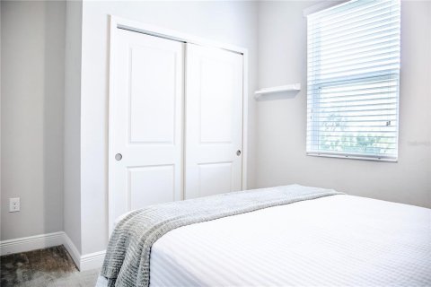 Villa ou maison à louer à Riverview, Floride: 4 chambres, 185.15 m2 № 2138519 - photo 4