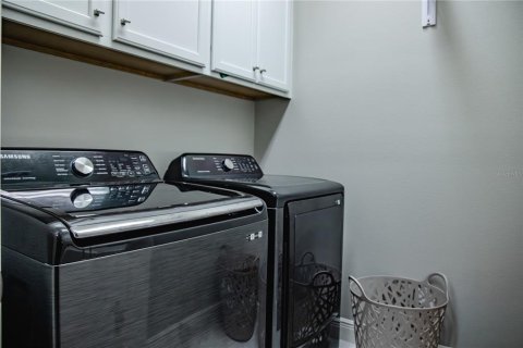 Villa ou maison à louer à Riverview, Floride: 4 chambres, 185.15 m2 № 2138519 - photo 7