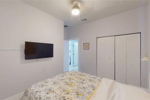House in Fort Lauderdale, Florida 3 bedrooms, 120.4 sq.m. № 1707893 - photo 10