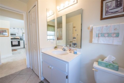 Condo in Lake Suzy, Florida, 3 bedrooms  № 1562331 - photo 24