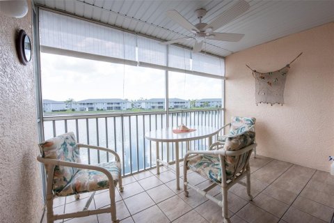 Condo in Lake Suzy, Florida, 3 bedrooms  № 1562331 - photo 27