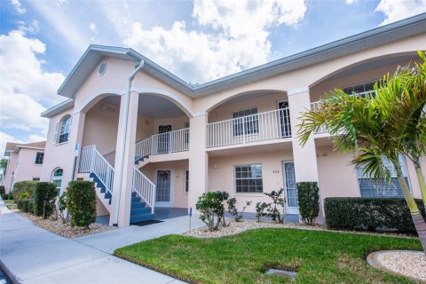 Condo in Lake Suzy, Florida, 3 bedrooms  № 1562331 - photo 28