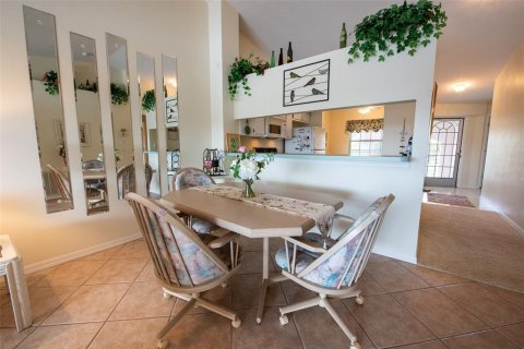 Condo in Lake Suzy, Florida, 3 bedrooms  № 1562331 - photo 10