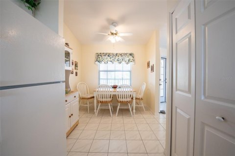 Condo in Lake Suzy, Florida, 3 bedrooms  № 1562331 - photo 14