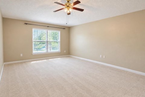 Casa en venta en Vero Beach, Florida, 4 dormitorios, 215.53 m2 № 2428396 - foto 17