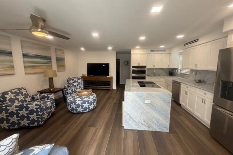 Condominio en Ocean Ridge, Florida, 1 dormitorio  № 2153754