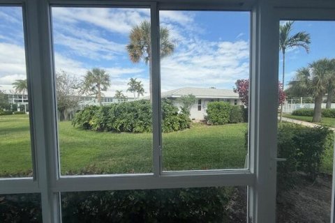 Condo in Ocean Ridge, Florida, 1 bedroom № 2153754 - photo 28