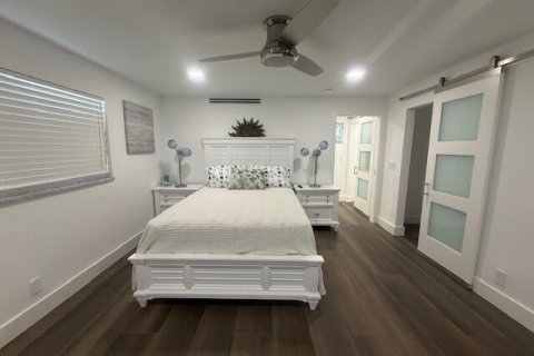 Condo in Ocean Ridge, Florida, 1 bedroom № 2153754 - photo 19