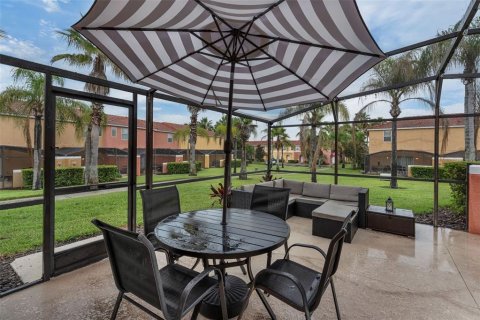 Townhouse in Kissimmee, Florida 3 bedrooms, 136.57 sq.m. № 2156065 - photo 2