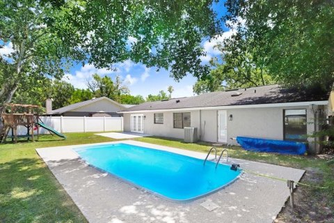 House in Tampa, Florida 3 bedrooms, 133.87 sq.m. № 1873333 - photo 25