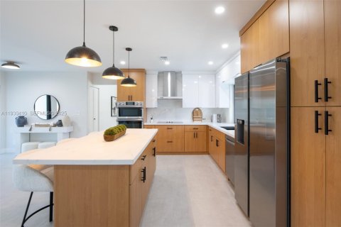 Casa en venta en Hollywood, Florida, 4 dormitorios, 205.78 m2 № 1993371 - foto 16