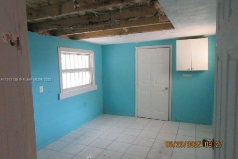 Casa en venta en Miami, Florida, 2 dormitorios, 87.05 m2 № 1969319 - foto 4