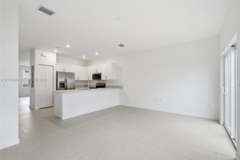 Villa ou maison à louer à Homestead, Floride: 3 chambres, 143.53 m2 № 2422930 - photo 11