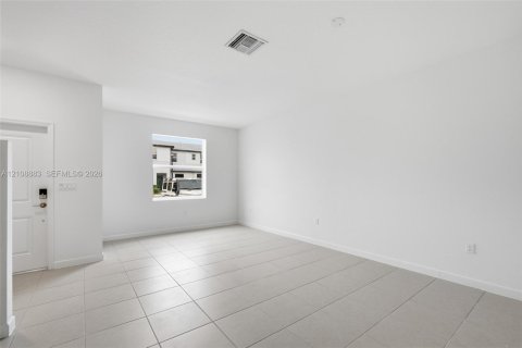 Villa ou maison à louer à Homestead, Floride: 3 chambres, 143.53 m2 № 2422930 - photo 13
