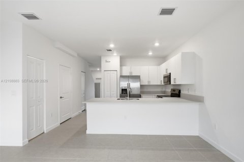 Villa ou maison à louer à Homestead, Floride: 3 chambres, 143.53 m2 № 2422930 - photo 10